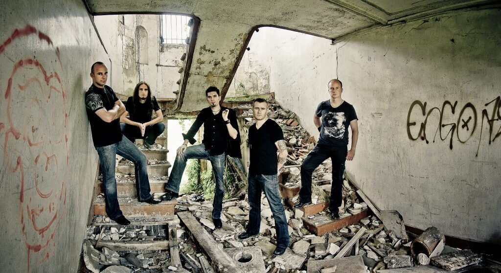 Ommatidia Band